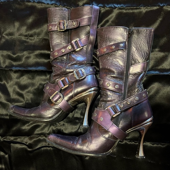 New Rock vintage Malitia size 37 in purple & silver. Leather, zipper inside. - Picture 2 of 8